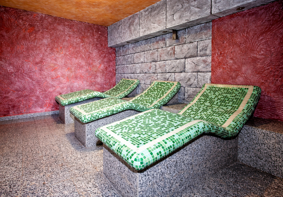 Промоция за Велинград: 3 = 4 нощувки на човек със закуски и вечери + закрит минерален басейн и релакс зона от хотел Рила, снимка 7