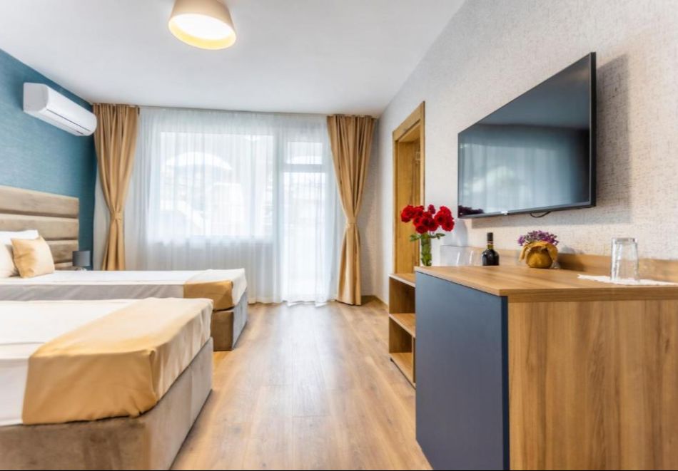 СПА почивка в Свети Влас: Нощувка на човек със закуска + басейн и релакс център НОВООТКРИТИЯ хотел Лагуна СПА, снимка 13