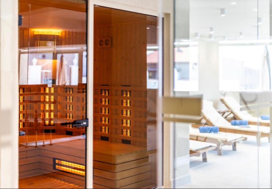 СПА почивка в Свети Влас: Нощувка на човек със закуска + басейн и релакс център НОВООТКРИТИЯ хотел Лагуна СПА, снимка 10