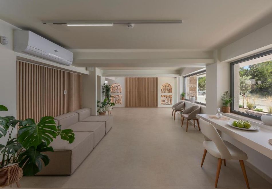 На 100м. от плажа в Касандра, Гърция: Нощувка на човек със закуска в Sandy Seaside Suites****, Неа Флогита, снимка 15