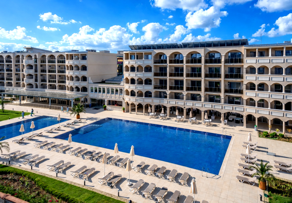 Почивка в Приморско: All Inclusive на човек + безплатен чадър и два шезлонга на северния плаж + безплатен мини-аква парк и безплатен паркинг от хотел Белведере Александрия клуб*****, снимка 2