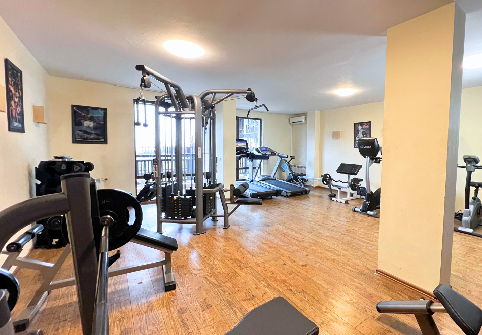 Пролетно бягство в планината до 30.04 в Банско: Нощувка на човек със закуска + басейн и релакс зона в хотел Сейнт Джордж Ски & Холидей****, снимка 15