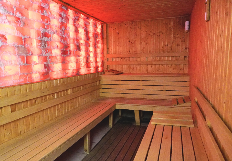 Пролетно бягство в планината до 30.04 в Банско: Нощувка на човек със закуска + басейн и релакс зона в хотел Сейнт Джордж Ски & Холидей****, снимка 9