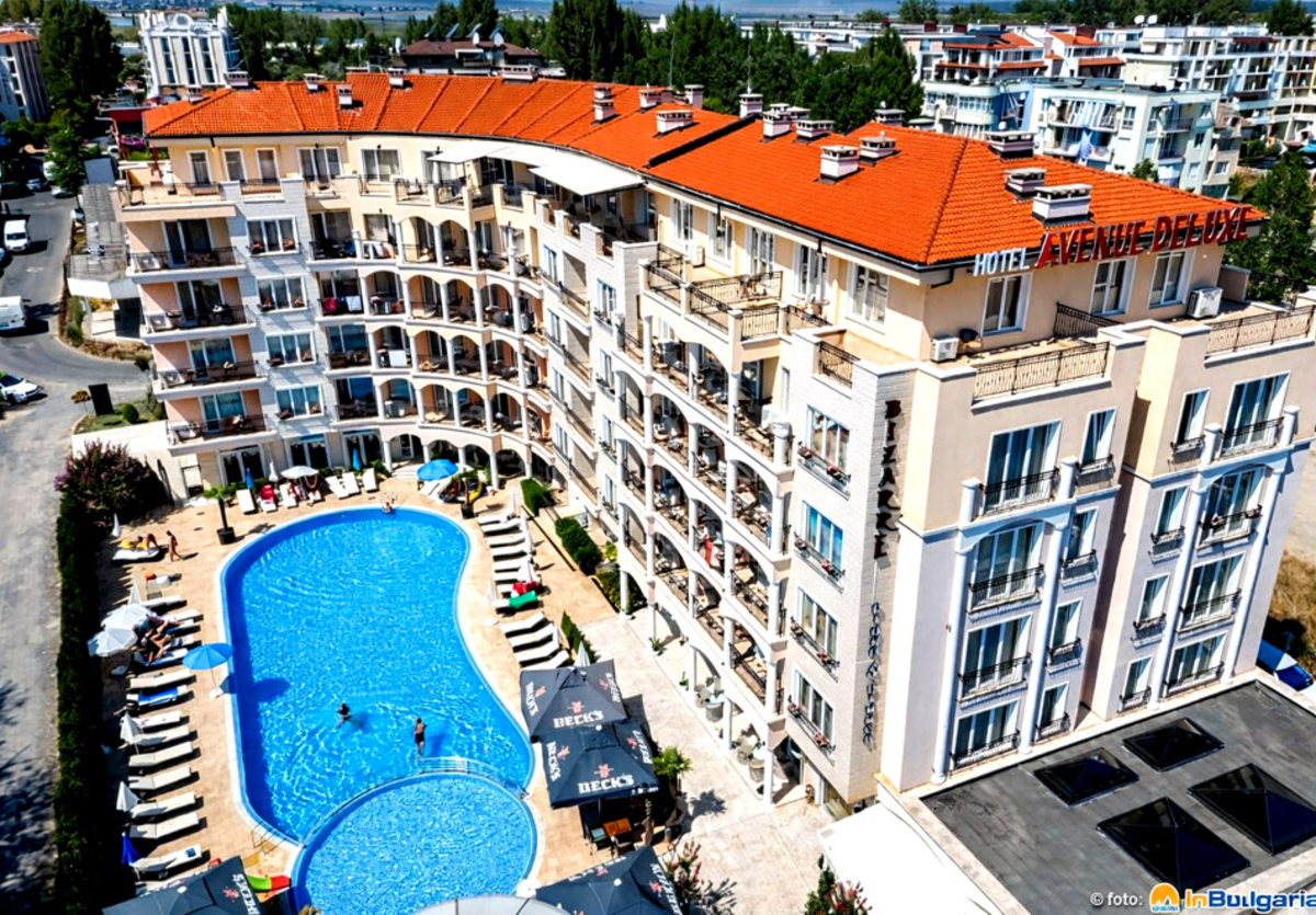 Почивка в Слънчев бряг: All Inclusive на човек + басейн от хотел Авеню Делукс****. Дете до 11.99г - БЕЗПЛАТНО!, снимка 2