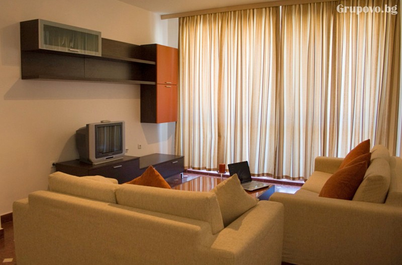 Апартхотел Съни Хаус, Слънчев Бряг, снимка 2