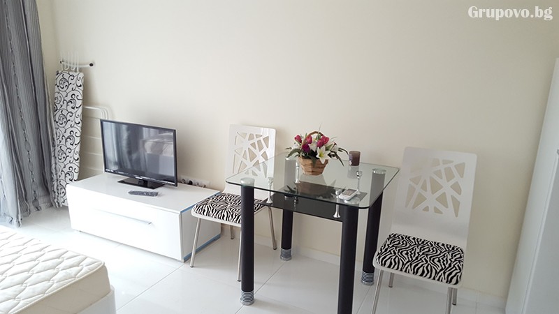 Апартаменти Ди и Си Адмирал Плаза, снимка 4