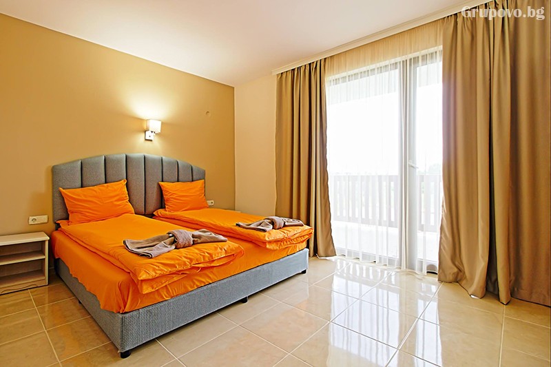 Бялата Къща, с. Огняново, снимка 10