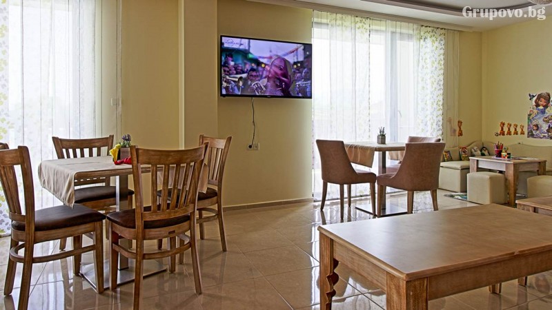 Бялата Къща, с. Огняново, снимка 5