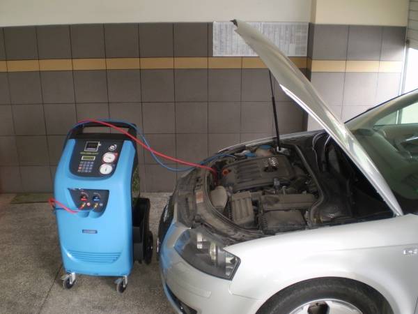 J & J Co, снимка 2